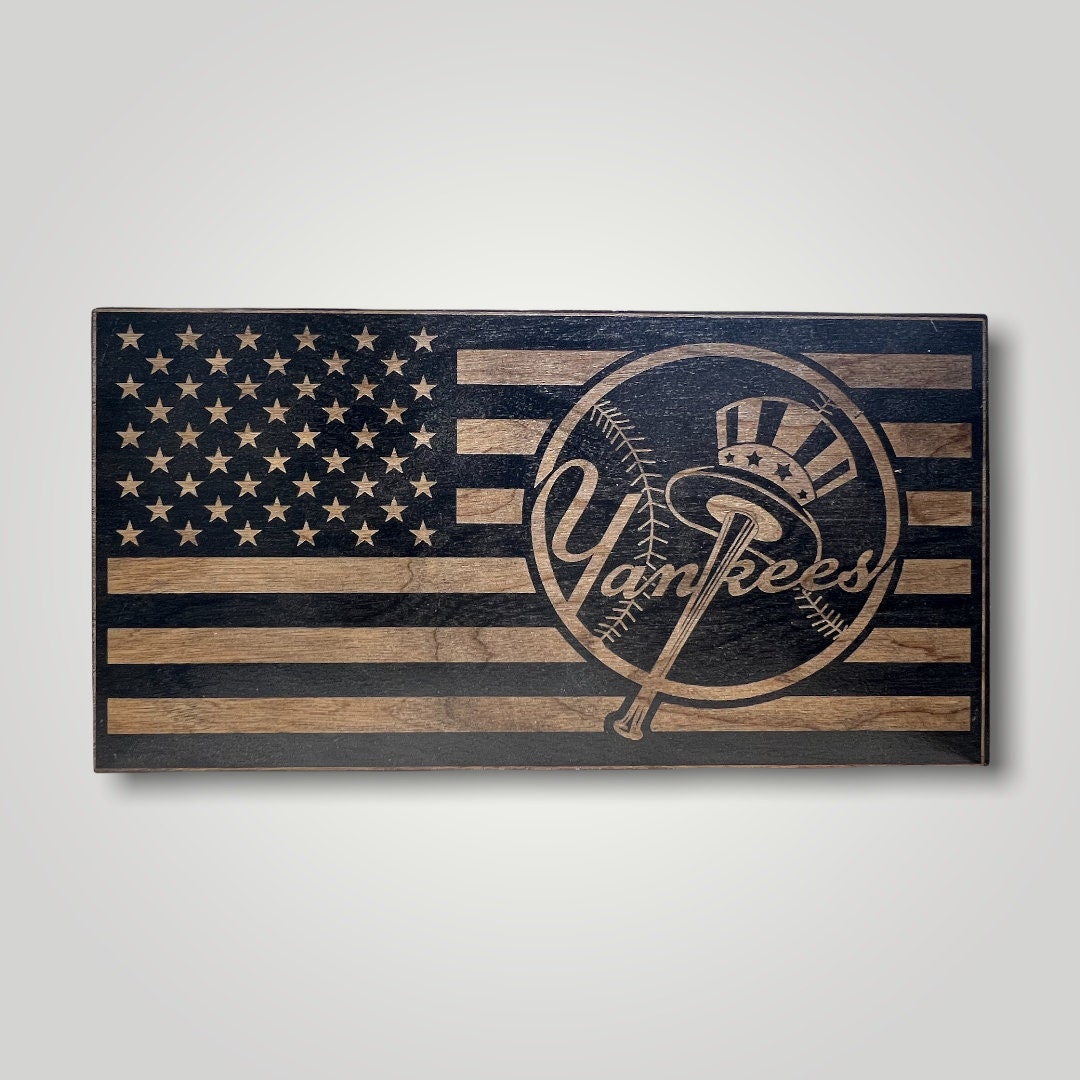 New York Yankees Wooden Desktop Flag