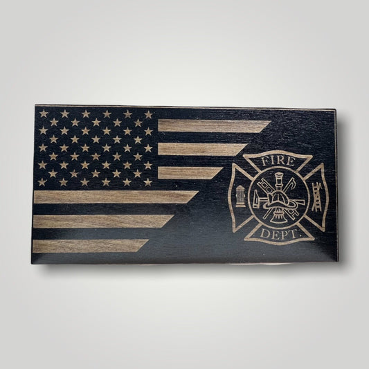Split Maltese Wooden Desktop Flag