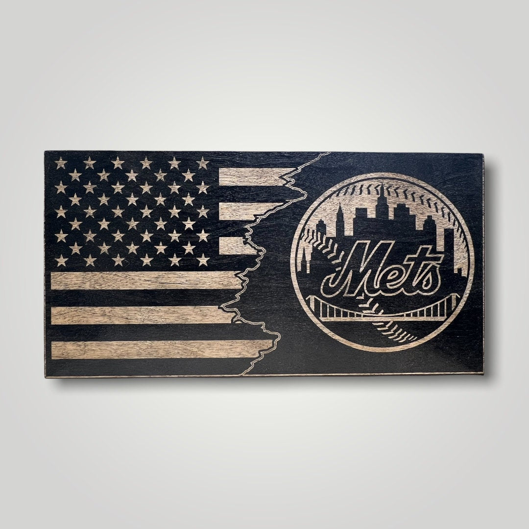 Split New York Mets Wooden Desktop Flag