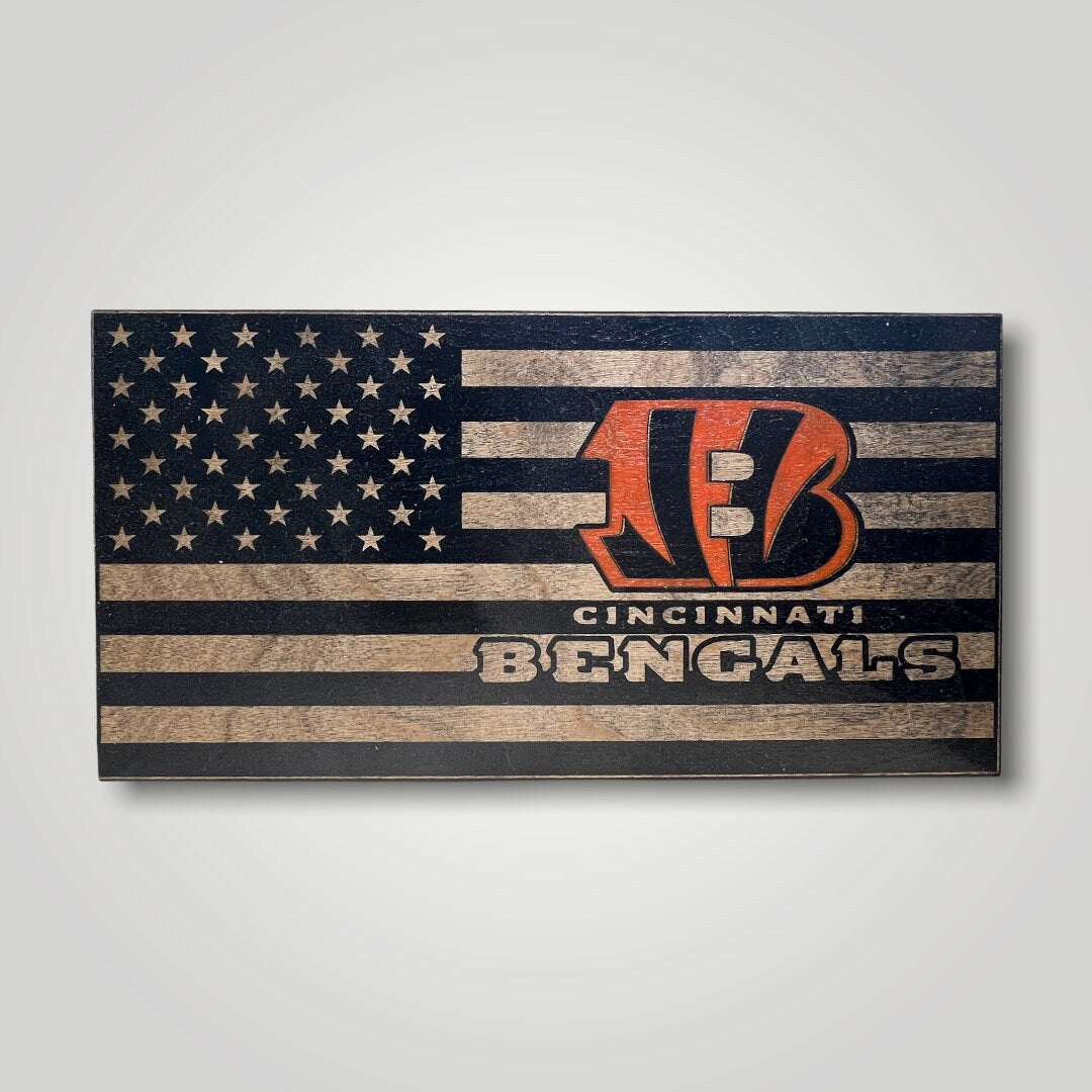 Cincinnati Bengals Wooden Desktop Flag